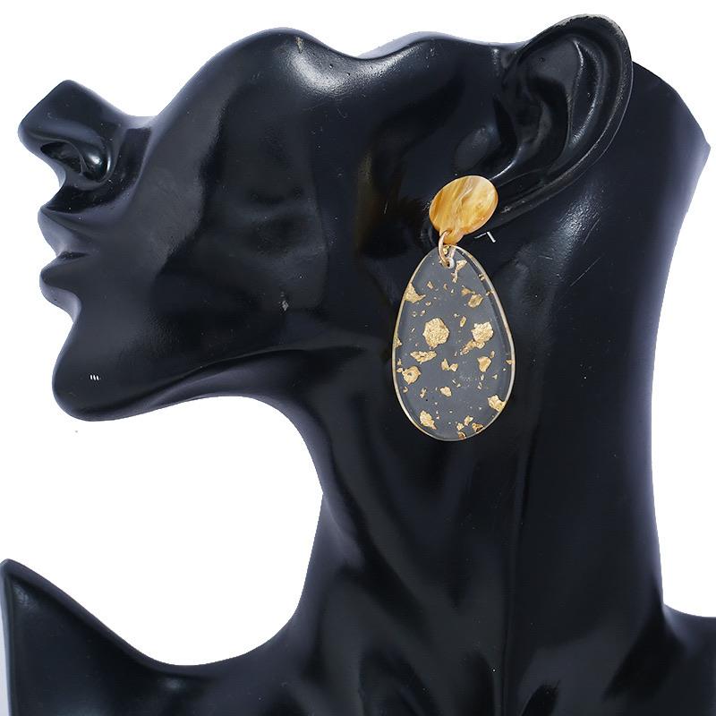Waterdrop Gold Flake Earrings - Ellevoke